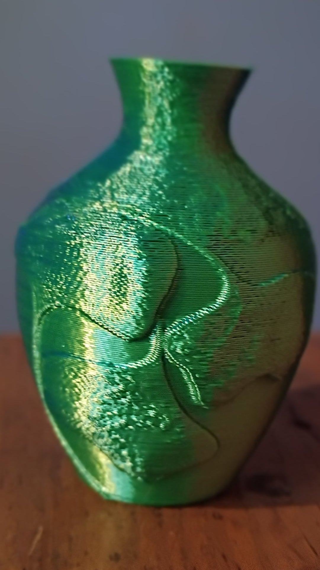 Small Metallic Green 3D Printed Bud Vase with Raised Leaf Pattern - Modern Shelf Decor.